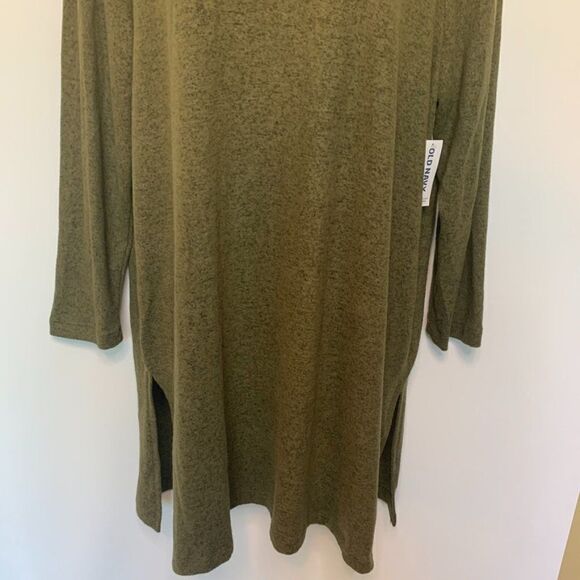 Old Navy Long Cowl Neck Long Sleeve Shirt - Picture 2 of 8